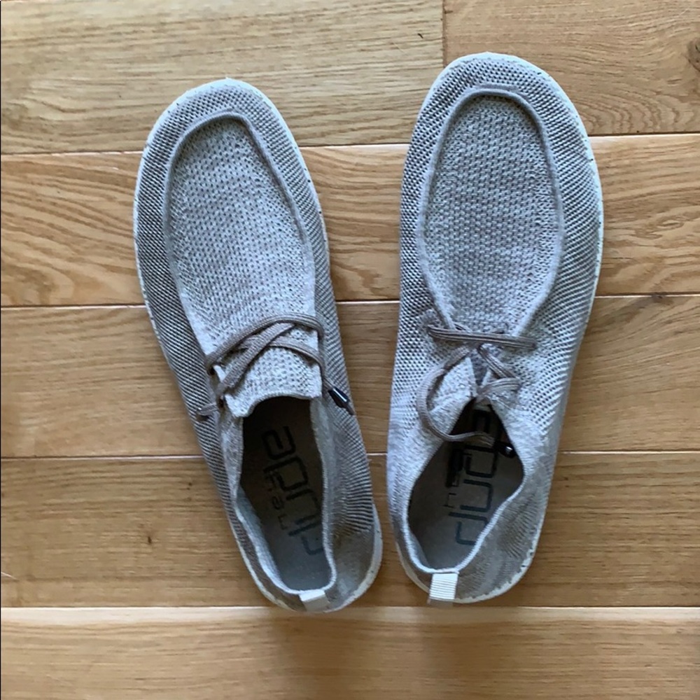 Hey Dude Men’s Shoes size 11